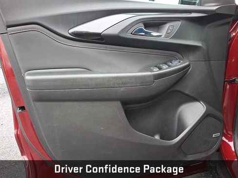 Used 2022 Chevrolet TrailBlazer RS w/ Technology Package image 14