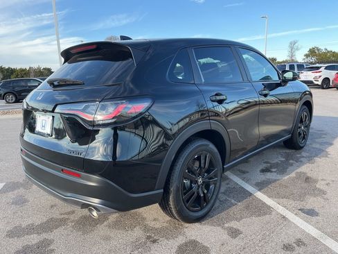 Certified 2026 Honda HR-V Sport image 4