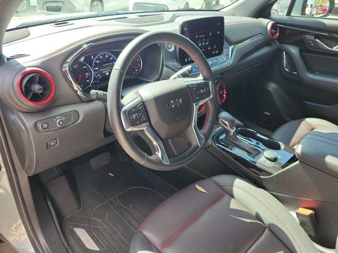 Used 2023 Chevrolet Blazer RS w/ Enhanced Convenience Package image 16