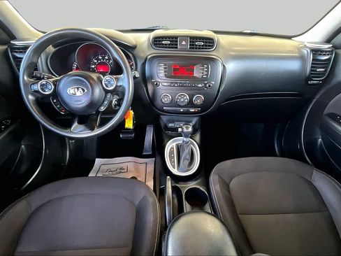 Used 2015 Kia Soul FWD image 14