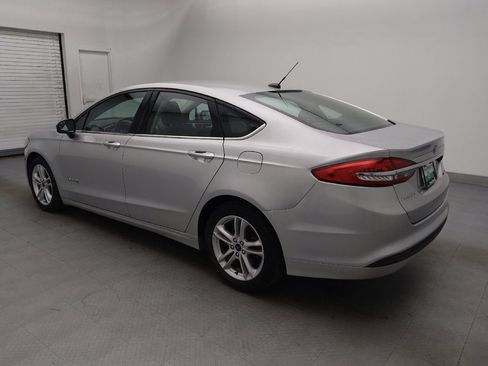 Used 2018 Ford Fusion S image 3