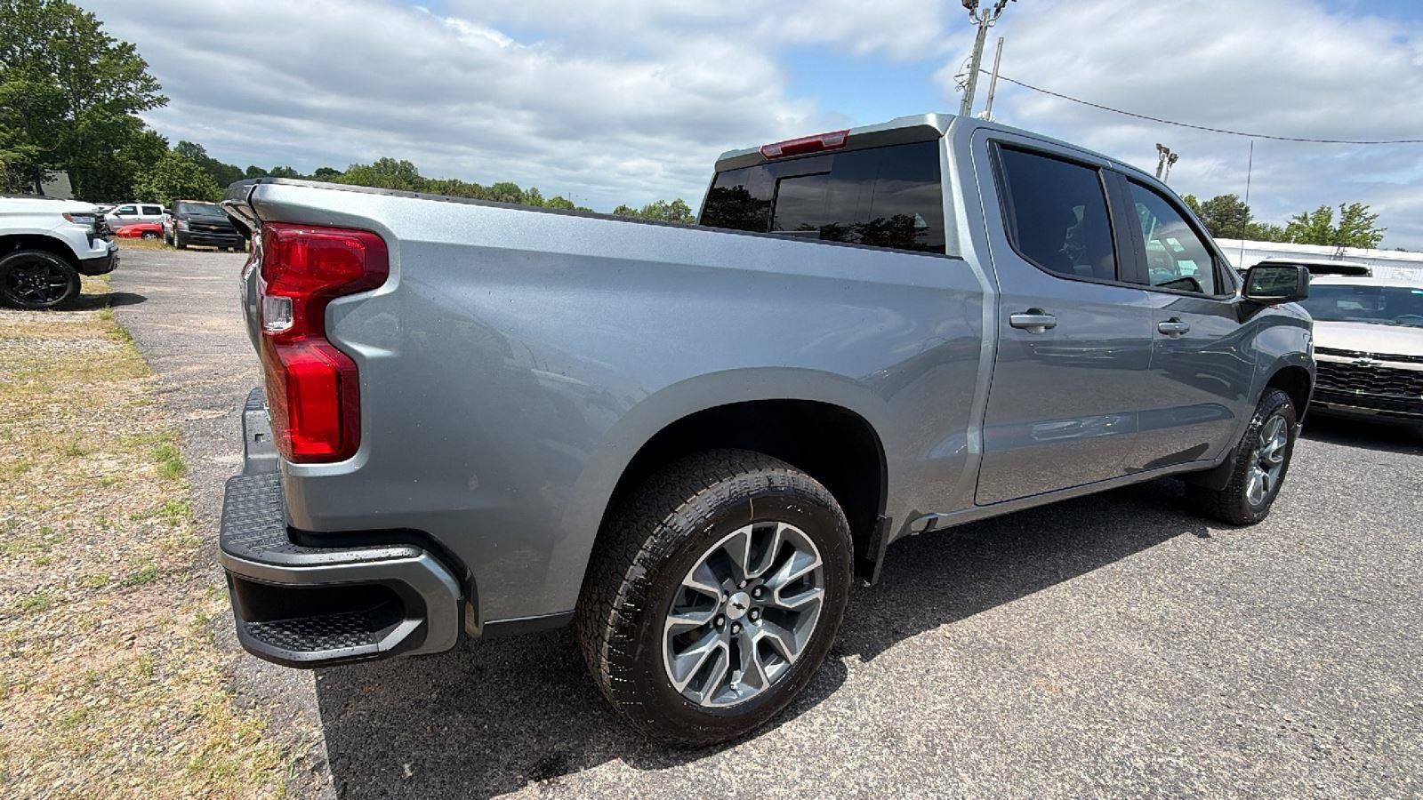 New 2026 Chevrolet Silverado 1500 RST AWD/4WD image 5
