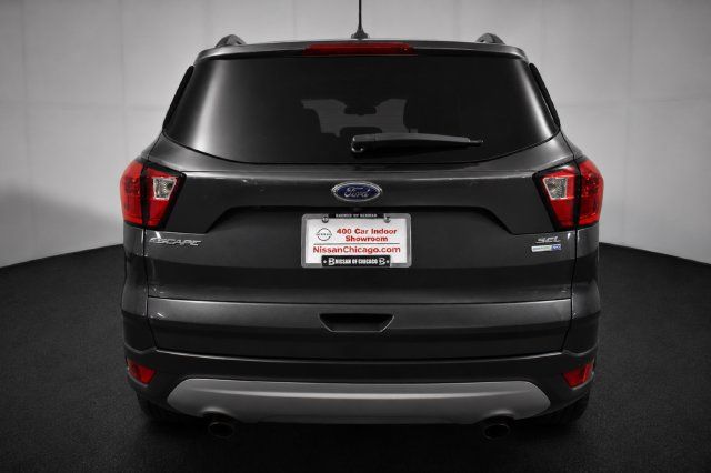 Used 2019 Ford Escape SEL AWD/4WD image 5