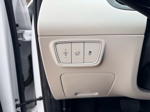 Used 2022 Hyundai Tucson SEL w/ Convenience + Premium Package FWD image 14