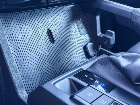 Certified 2024 Toyota Tacoma TRD Off-Road image 23