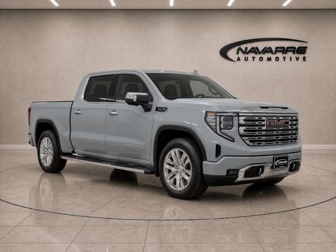 Used 2025 GMC Sierra 1500 Denali AWD/4WD image 9