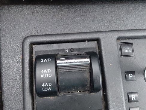 Used 2012 Jeep Liberty Sport image 38