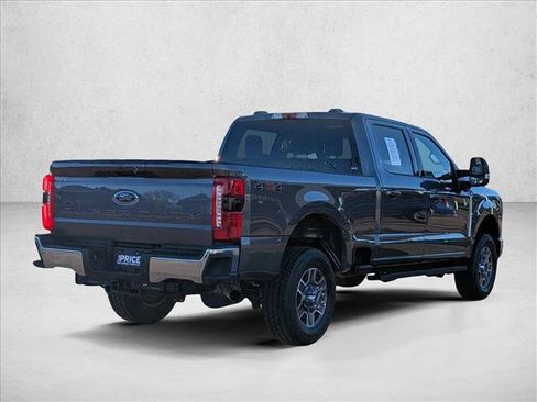 Used 2025 Ford F350 Lariat AWD/4WD image 5