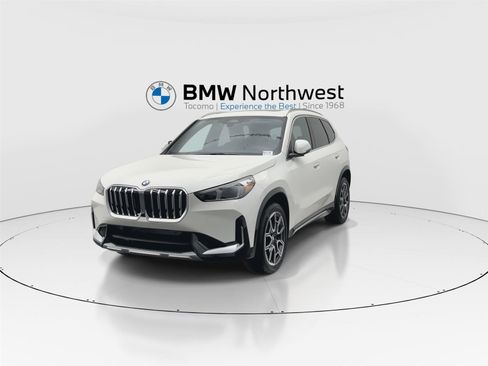 New 2026 BMW X1 xDrive28i w/ Technology Package AWD/4WD image 8