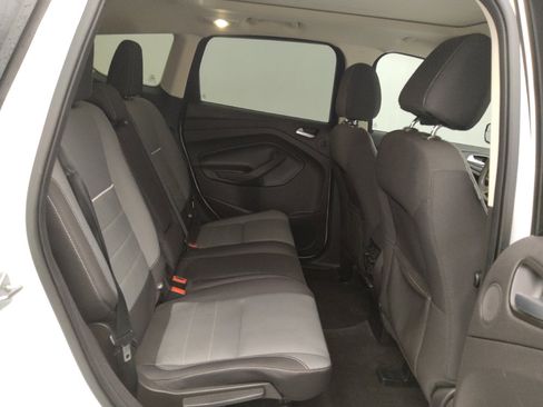 Used 2015 Ford Escape SE w/ Equipment Group 201A image 19