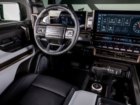Used 2024 GMC Hummer EV 3X w/ Omega Edition AWD/4WD image 6
