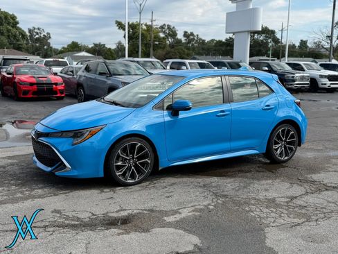 Used 2019 Toyota Corolla XSE FWD image 3