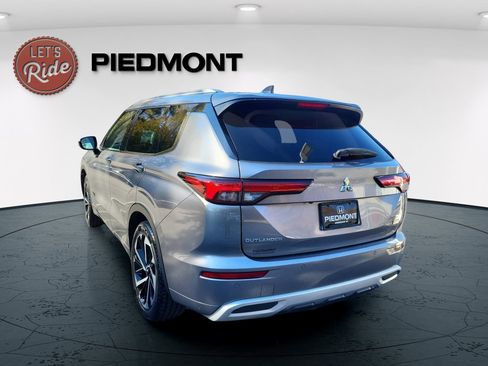 Used 2022 Mitsubishi Outlander SEL image 8