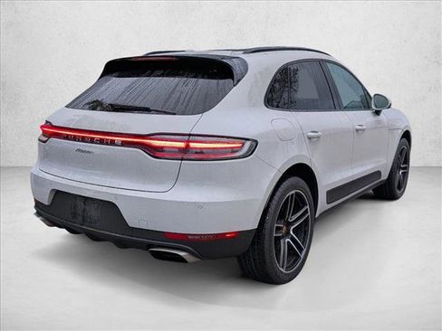 Used 2021 Porsche Macan image 5