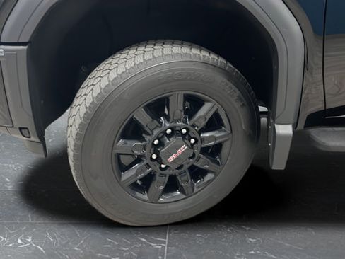 Used 2024 GMC Sierra 3500 AT4 w/ AT4 Premium Plus Package AWD/4WD image 40