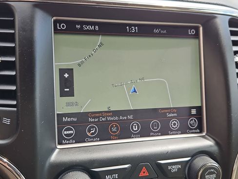 Used 2018 Jeep Grand Cherokee Limited AWD/4WD image 28