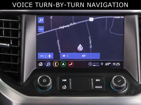 Used 2023 GMC Acadia SLT FWD image 18