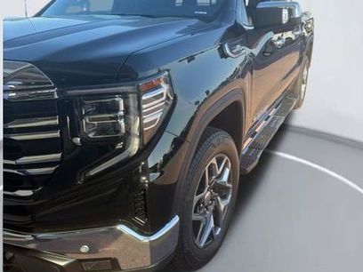 Used 2024 GMC Sierra 1500 SLT w/ SLT Premium Plus Package