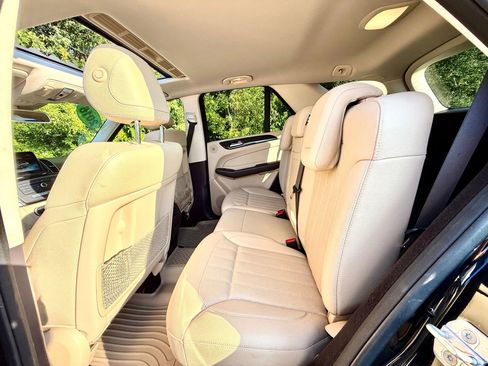 Used 2016 Mercedes-Benz GLE 350 4MATIC w/ Premium Package image 53