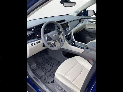 Certified 2024 Cadillac XT5 Premium Luxury w/ Technology Package AWD/4WD image 10