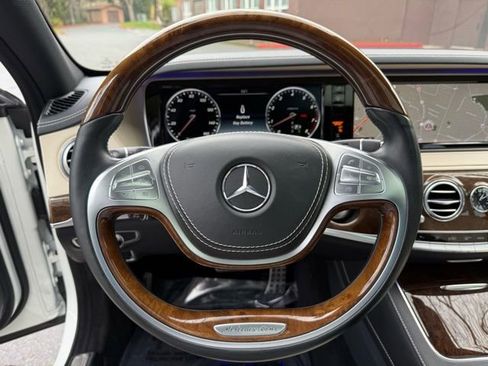 Used 2015 Mercedes-Benz S 550 Sedan image 15