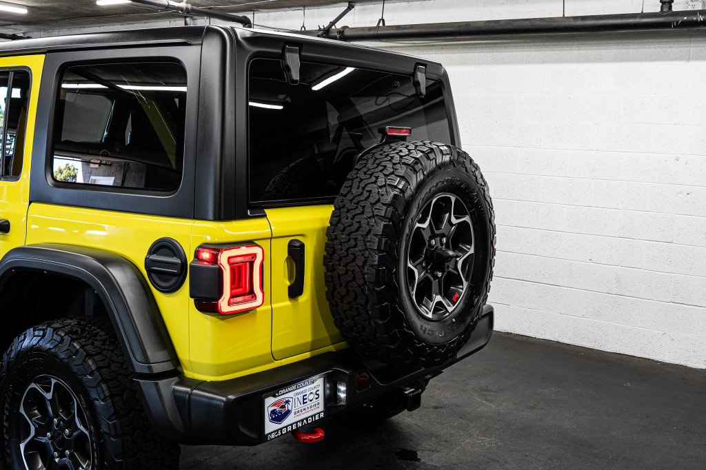 Used 2023 Jeep Wrangler Unlimited Rubicon AWD/4WD image 16