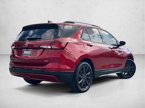 Certified 2024 Chevrolet Equinox RS image 2