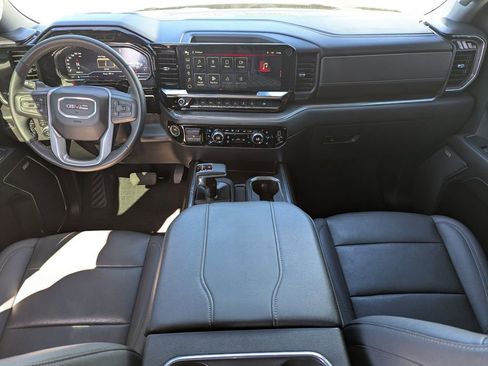 Used 2024 GMC Sierra 1500 SLT w/ SLT Premium Plus Package image 10