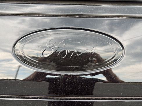 Used 2023 Ford Expedition Max Limited AWD/4WD image 31