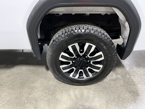 Used 2020 GMC Sierra 2500 2WD Regular Cab w/ Convenience Package image 25