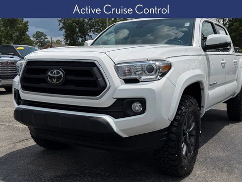 Used 2023 Toyota Tacoma SR5 w/ Technology Package AWD/4WD image 15