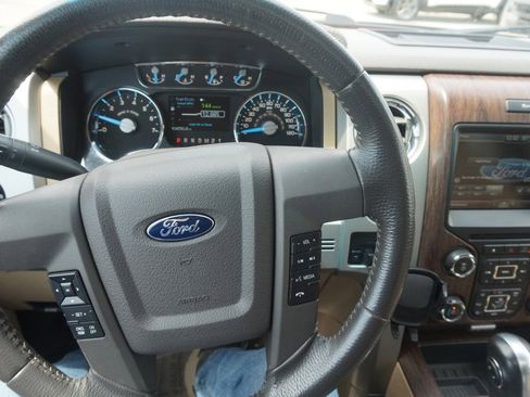 Used 2014 Ford F150 Lariat w/ Equipment Group 502A Luxury AWD/4WD image 8