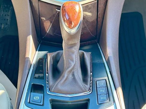 Used 2016 Cadillac SRX Luxury w/ Driver Awareness Package image 25