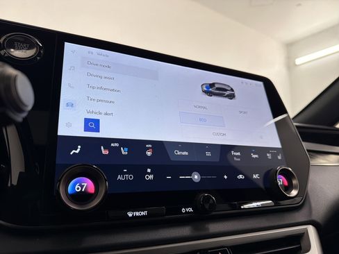 Certified 2025 Lexus RX 350 Premium w/ Accessory Package (Z1) image 24