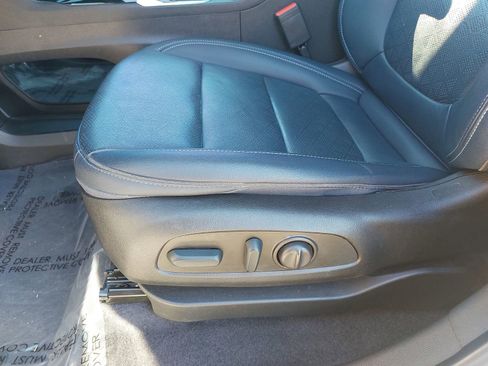 Used 2022 Chevrolet Bolt EUV Premier w/ Sun & Sound Package image 27