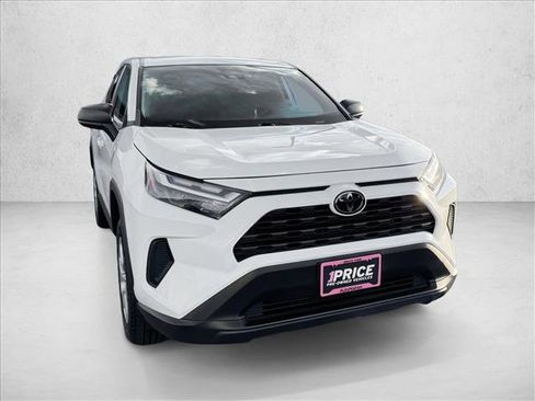 Used 2024 Toyota RAV4 LE image 3