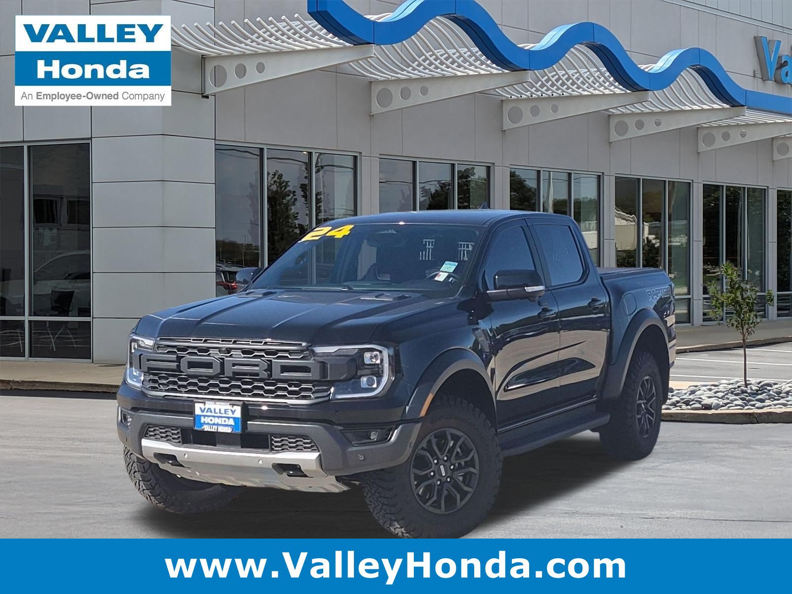 Used 2024 Ford Ranger Raptor AWD/4WD image 1