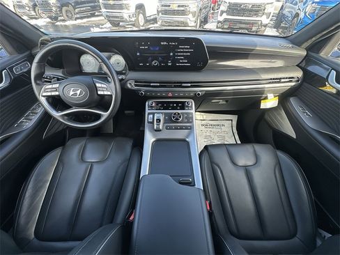 Used 2025 Hyundai Palisade Calligraphy image 21