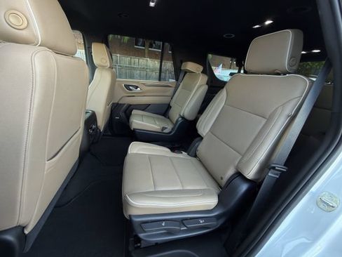 Used 2021 Chevrolet Tahoe Premier w/ Texas Edition AWD/4WD image 32