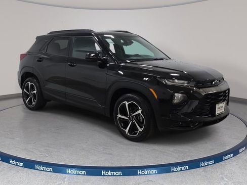 Used 2022 Chevrolet TrailBlazer RS FWD image 4