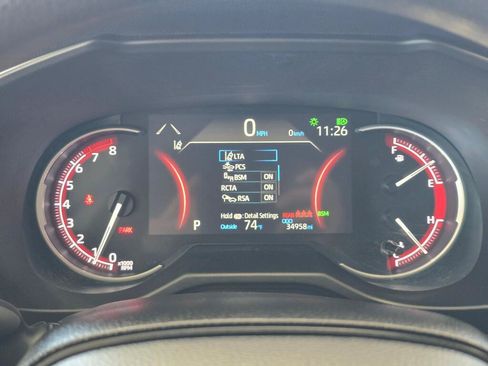 Used 2025 Toyota RAV4 XLE AWD/4WD image 23