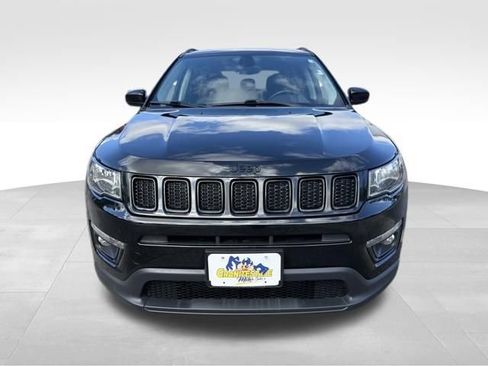 Used 2018 Jeep Compass Latitude w/ Popular Equipment Group image 8