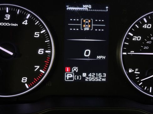 Used 2024 Subaru Crosstrek 2.0i Premium AWD/4WD image 17