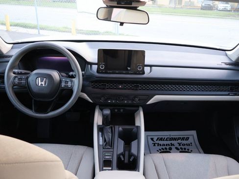 Used 2023 Honda Accord LX image 13