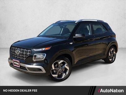 Used 2025 Hyundai Venue SEL