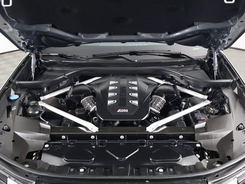 Used 2024 BMW X7 M60i w/ Executive Package image 15