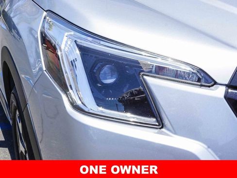 Used 2024 Subaru Forester Premium AWD/4WD image 10