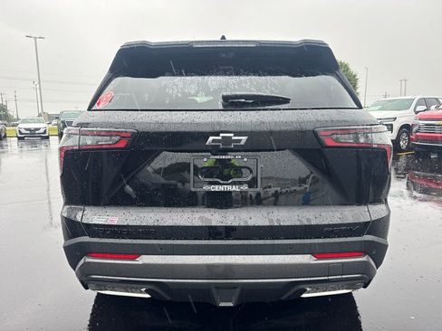 New 2026 Chevrolet Equinox ACTIV AWD/4WD image 5