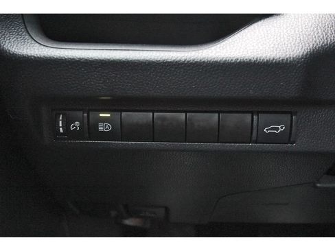 Used 2024 Toyota RAV4 XLE w/ Convenience Package FWD image 22