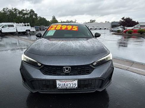 Used 2025 Honda Civic Sport image 8